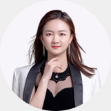 李靚